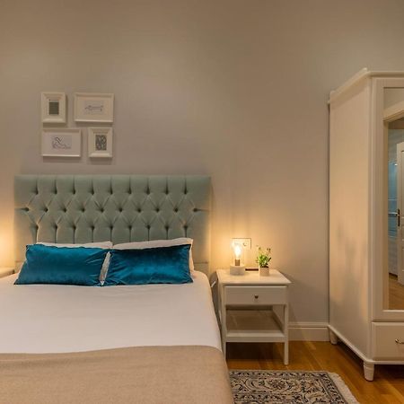 Amplio Y Elegante En Casco Viejo Con Parking Appartement Bilbao Buitenkant foto